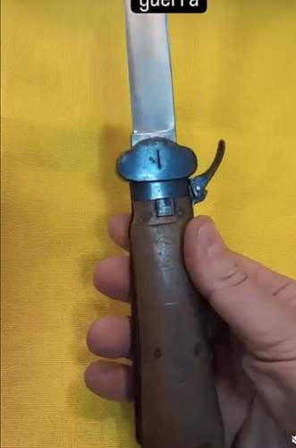 Help! Is this fallschirmjäger knife real?