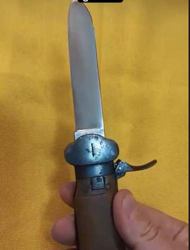 Help! Is this fallschirmjäger knife real?