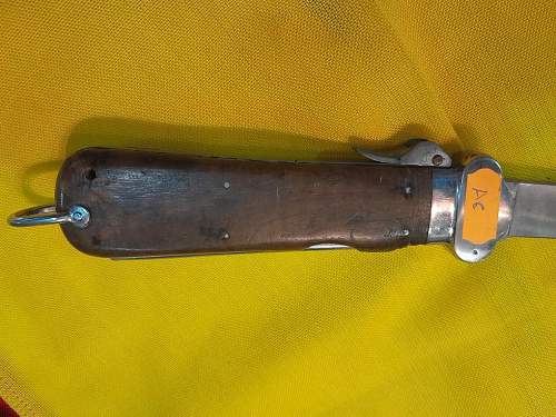 is this gravity knife real?