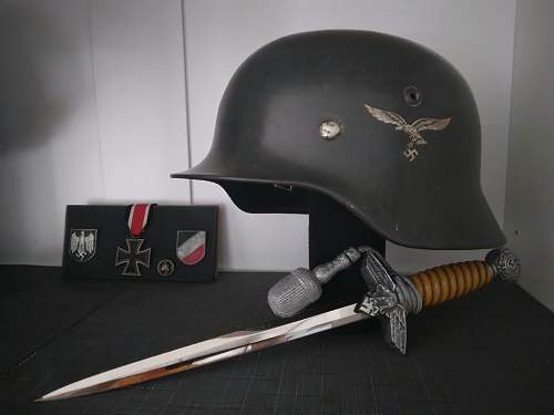 2nd model Luftwaffe officer dagger by Paul Weyersberg &amp; Co