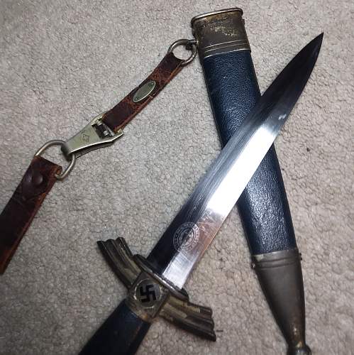 Ww2 german dlv dagger out of wood work