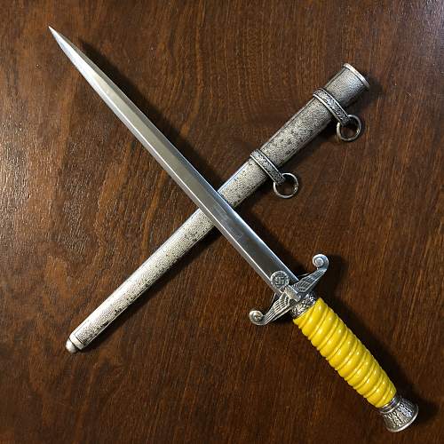 WW2 German Luftwaffe 2nd Pattern Dress Dagger &amp; Scabbard F W Holler - Parts Or Repro?