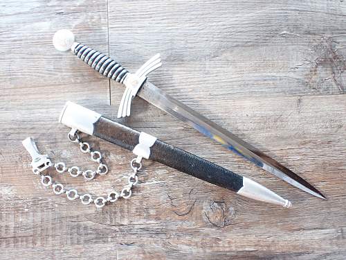 1. model LW dagger - Eickhorn