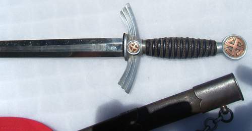 German 1st model, Luftwaffe dagger w/ F.W. Holler