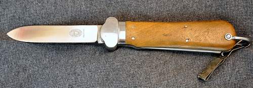 Gravity knife @ auction