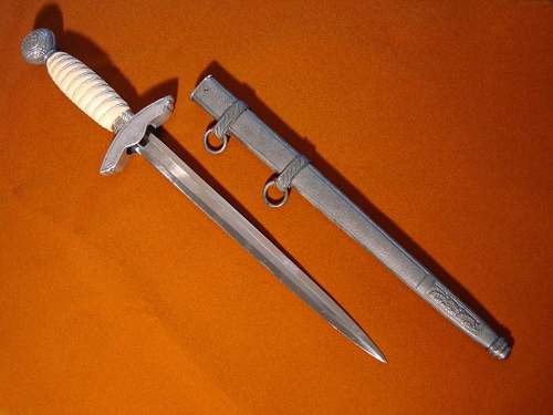 Luftwaffe 2nd Model Dagger - F.W. Höller