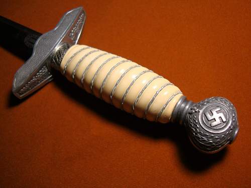 Luftwaffe 2nd Model Dagger - F.W. Höller