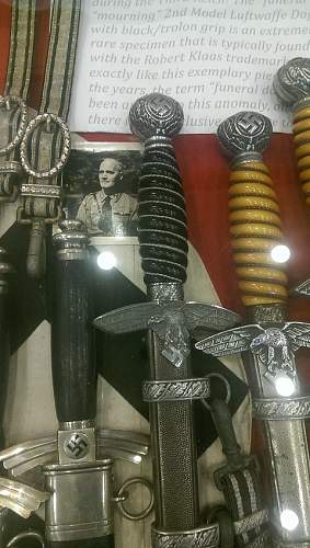 Luftwaffe funeral dagger