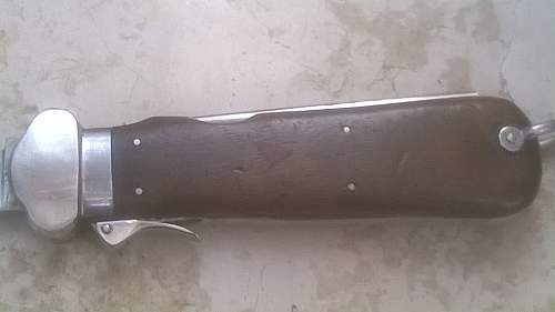 Luftwaffe gravity knife