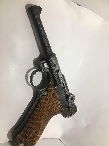 Luger P08 what type  and value