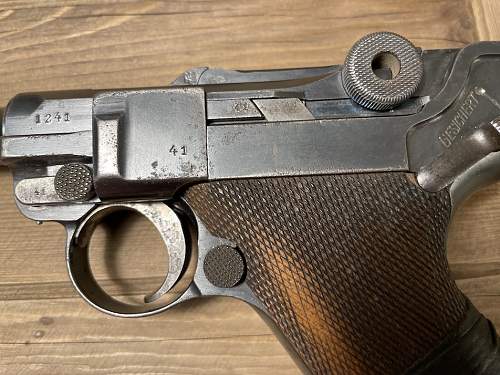 Help with 1915 Luger Identification