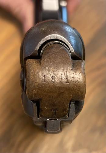 Help with 1915 Luger Identification