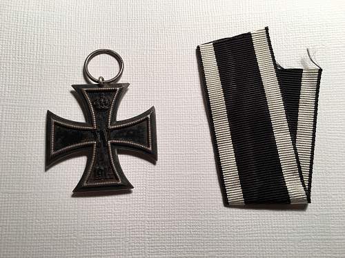 Iron Cross 2nd Class - Real or fake - Who is the maker?