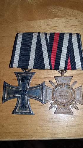 Authenticity of Iron Cross and Hindenburg Cross