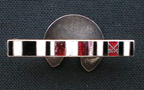 3 Place Medal Bar (EK2, Hamberg Hanseatenkreuz and Honour Cross)