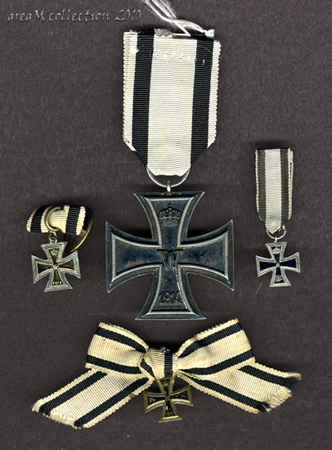 Non Combattant mounted medal bars