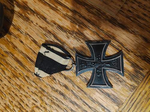 Iron cross 2nd class maker mark/version