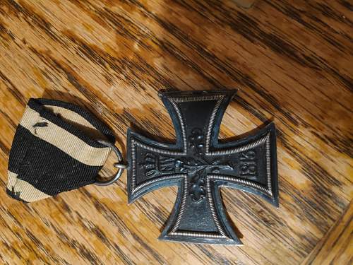 Iron cross 2nd class maker mark/version