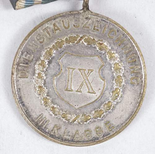 Is this WW1 Bavarian medalbar genuine?