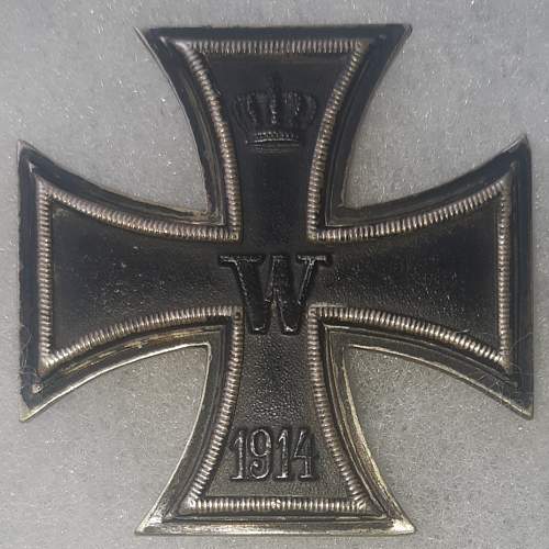 Maker of this Eisernes Kreuz 1. Klasse 1914?