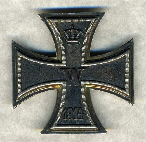 Maker of this Eisernes Kreuz 1. Klasse 1914?