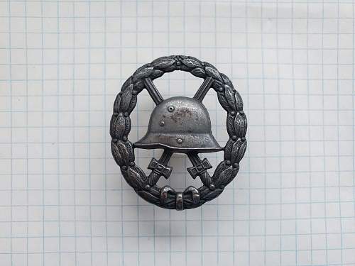 WW1 German Army Black Metal Wound Badge