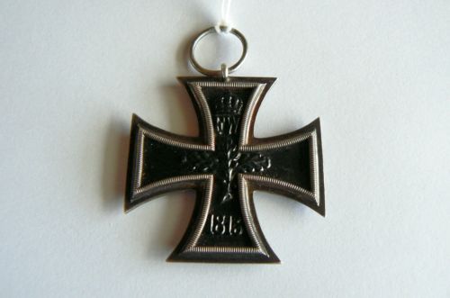 WW1 Iron cross Real? opinions please