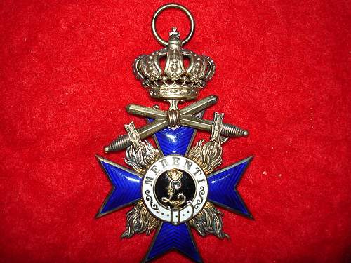 Barvarian Military Merit Order 4th Classs w/ Crown and Swords