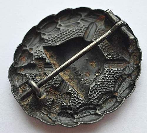 Is this wound badge real and authentic?