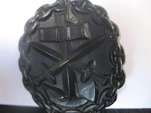 Naval wound badge , good or bad