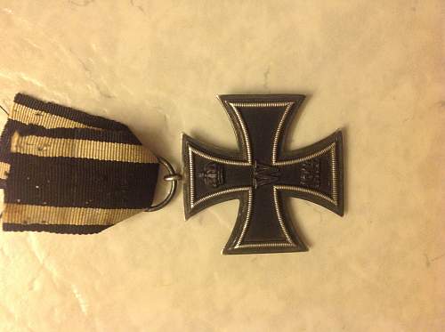 Imperial German 1914 Iron Cross 2nd class: Real or Fake?