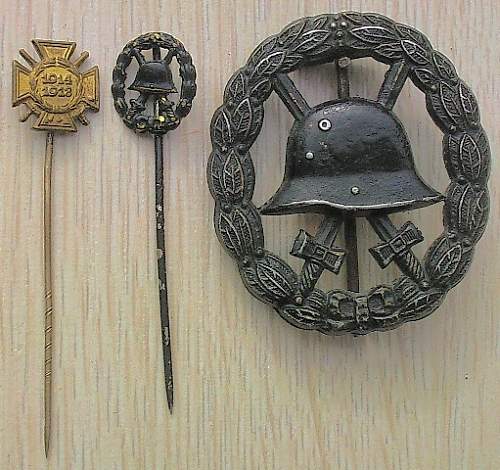 WW1 Verwundetenabzeichen  in Schwarz