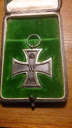 Boxed Iron Cross  EKII