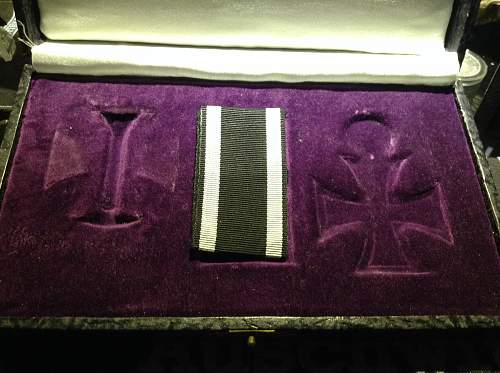 Double cased WW1 Iron Cross set EK1 EK2