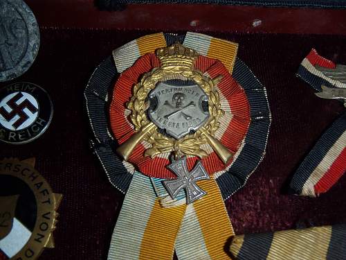 help with id of medals