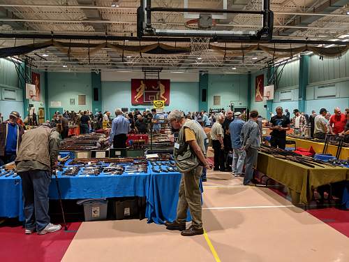 Long Island Antique Historical Gun and Militaria Show