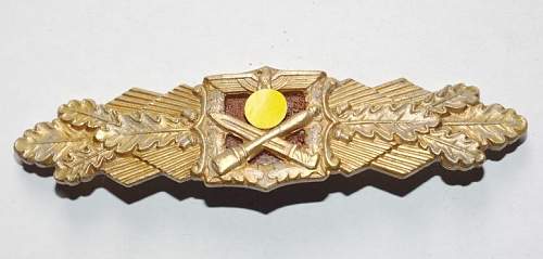 Nahkampfspange in Gold