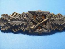 Legion Condor Spanienkreuz and F&amp;BL Nahkampfspange in Gold
