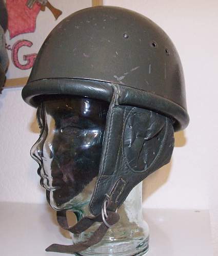 DDR Motorcycle/Paratrooper helmet