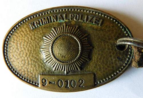 DDR Kriminalpolizei warrant disc