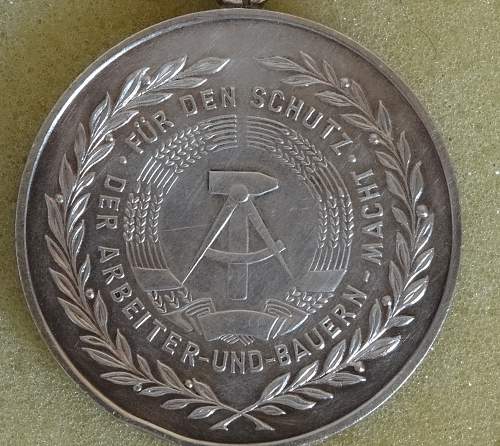 Verdienstmedaille der Nationale Volksarmee