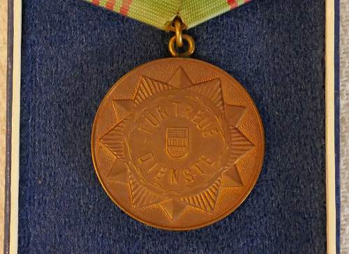 Medaille fur treue Dienste in dem bewaffneten Organen der Ministerium des Innern