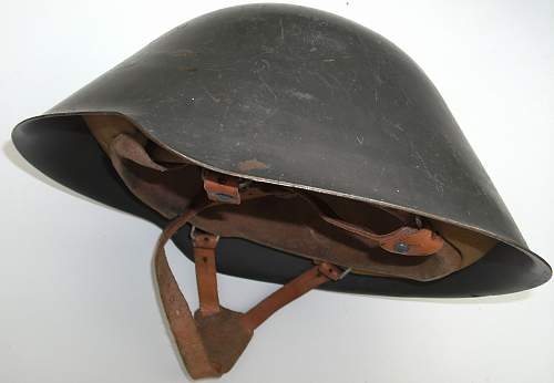Helmet M1956-66 pattern, worn in the Betriebsschutz