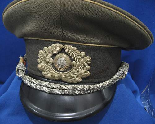 Is this 1986 DDR army officer cap/visor authentic?
