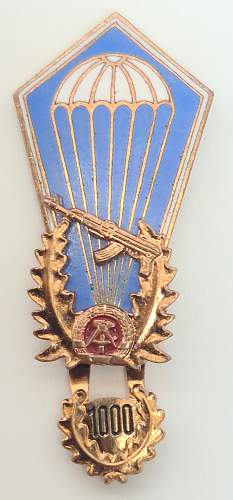 Fallschirmsprungabzeichen - Parachute jump badge - Second Modell 1973 - ??