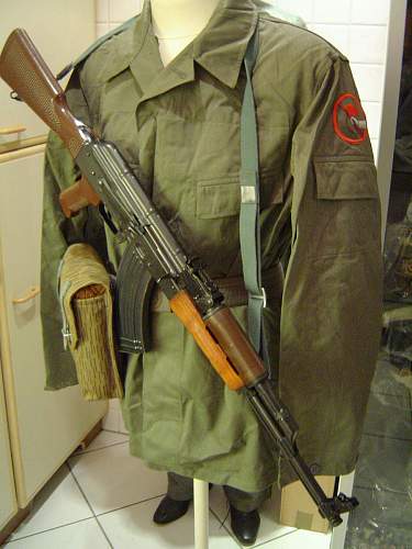 Kampfgruppen field jacket and trousers