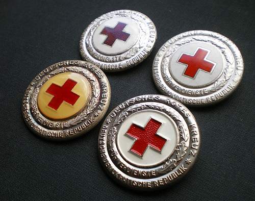 Das Ehrenzeichen des Deutschen Roten Kreuzes der DDR
