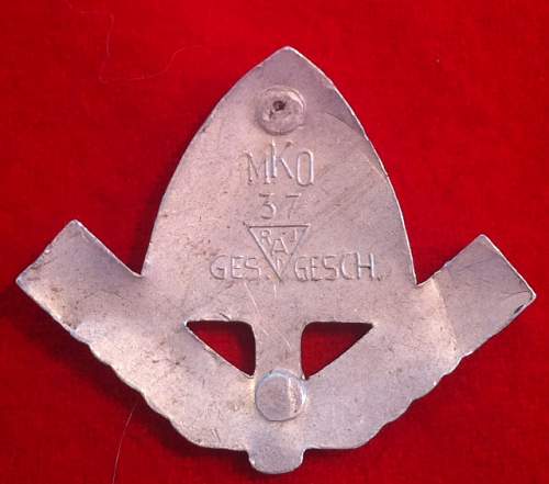 Any members collecting Reichsarbidienst Cap Insignia