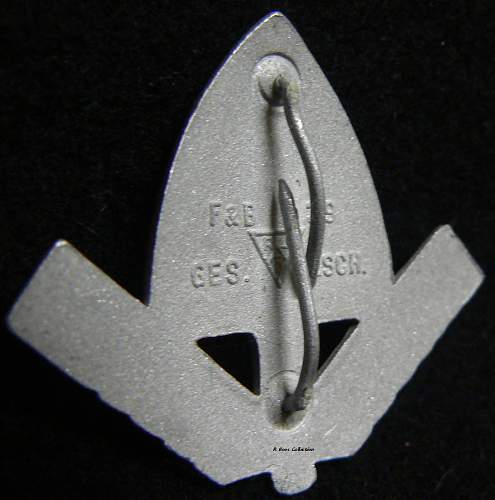 Any members collecting Reichsarbidienst Cap Insignia