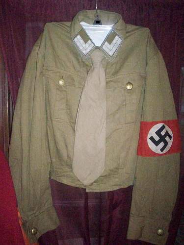 Ok, i have my NSDAP tunic, and info is needed..